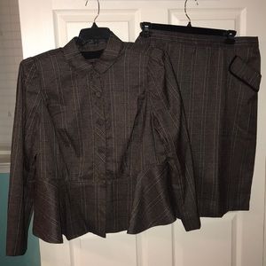 Brown Plaid tweed skirt set with peplum jacket